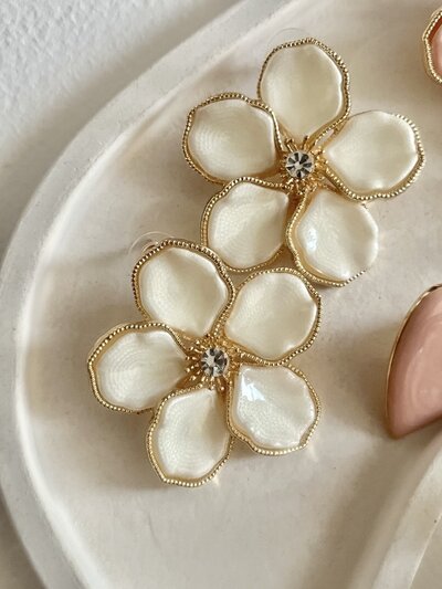 گوشواره استیل طرح گلبرگ  
