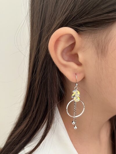 گوشواره طرح حلقه و گل 