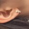 گوشواره حلقه اى قلبى با نگين در مركز