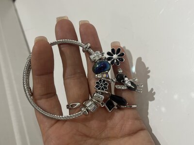 پاندورا خرس و بابونه مشكى 