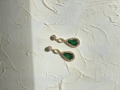 تصویر گوشواره ژوپینگ جواهری سبز